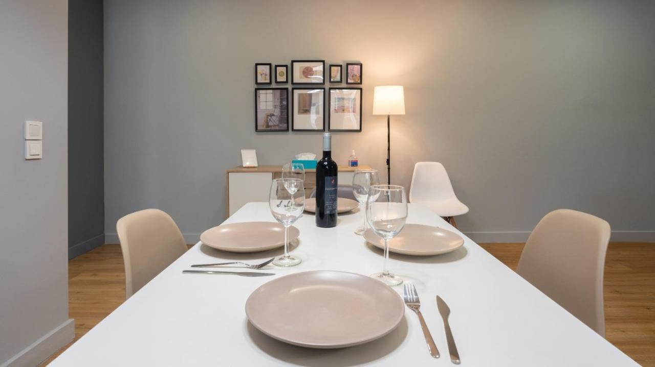 Modern, Quite 1-Bdr Apt 5 Min Walk To Acropolis เอเธนส์ ภายนอก รูปภาพ